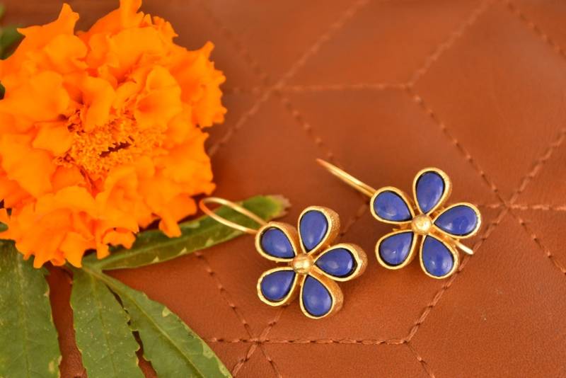 Kundan Stone Semi Precious Gold Plated Floral Dangler Earrings
