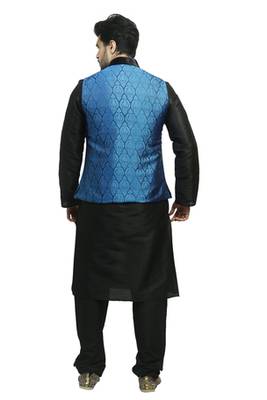Black Kurta Set With Wovenblue Tanchoi   Jacket With  Metal Buttons 2