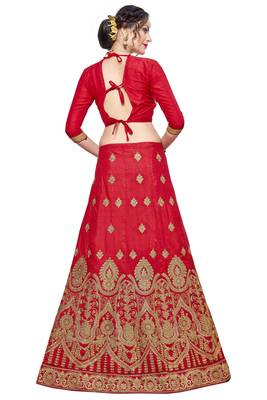 Red Embroidered Silk Semi Stitched Lehenga 3