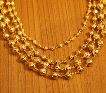 Pearl  And  Gold Beads Ethnic Necklace 2