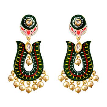 Green Pearl Earrings 1