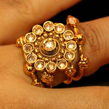 Polki Gold Flower Pattern Party Wear Ring 3