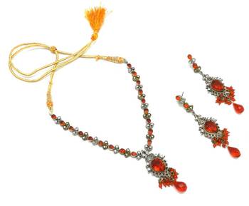 Victorian Necklace Decorated With American Diamond 1