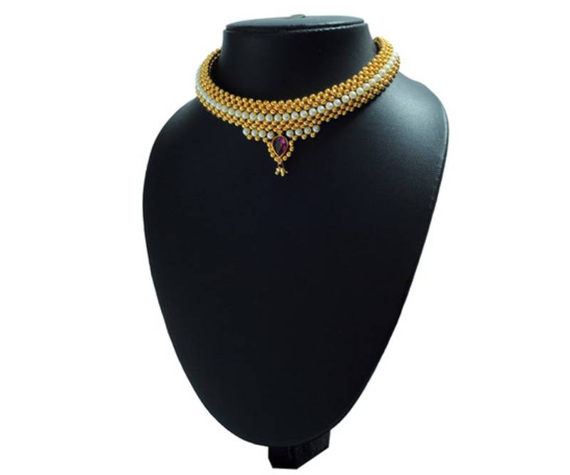 fancy moti necklace