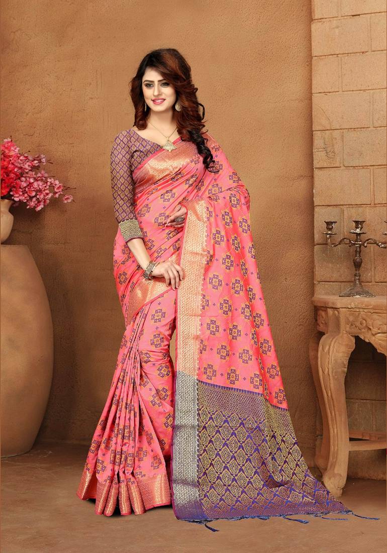 Light Pink colour Patola Heavy Banarasi Silk Saree with unstitched blouse