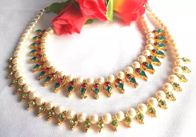 Multi color With Parrot green pearl necklace set
