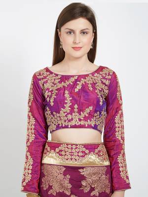 Dark magenta and beige color silk jacquard and lycra saree with blouse 4