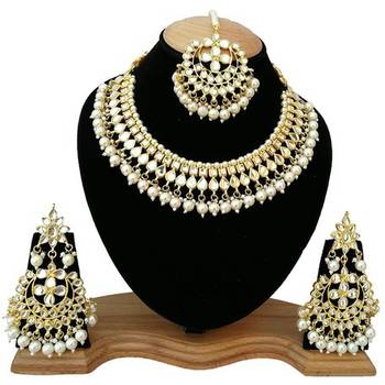 White kundan rose gold necklace sets 2