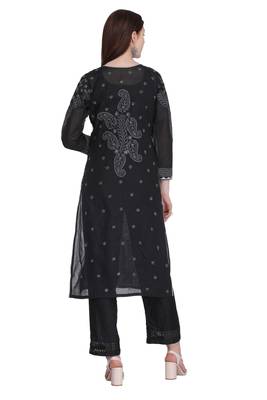 Black Embroidered Cotton Chikankari Kurti  2