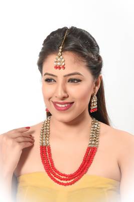 Red Necklaces 4