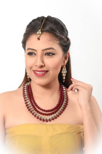 Brown Necklaces