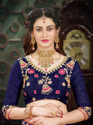 Manohari Pink Embroidered Georgette Saree with Blouse  5