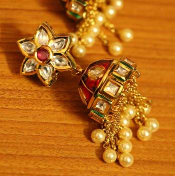 Royal Kundan Meenakari Jadau Choker Necklace Set 3