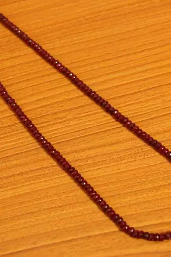 Maroon Ruby Colour Single Line Semi Precious Necklace