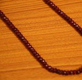 Maroon Ruby Colour Single Line Semi Precious Necklace 3