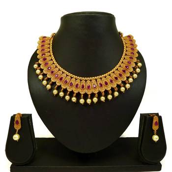 Ruby brass matte finish temple south indian necklace earring jewellery set for wedding festival  2