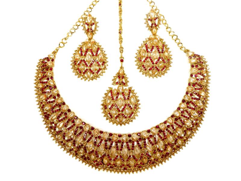 Designer maroon ad zircon necklace set with maang tikka