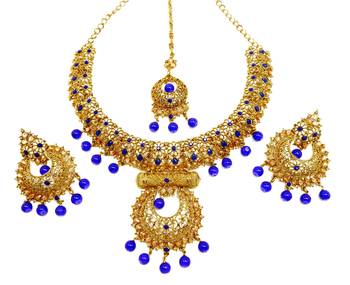 Gorgeous blue and gold austrian diamond necklace set with maang tikka 2