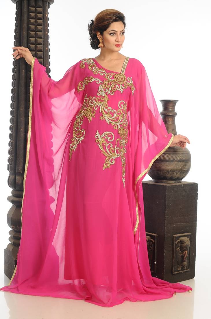 Pink Georgette Kaftan With Zari Work