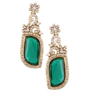 Green earrings 1