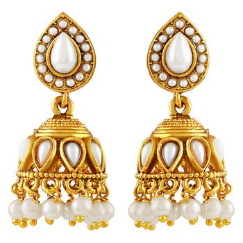 Gold Earrings 1