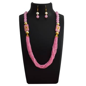 Pink Pearl Necklaces 2