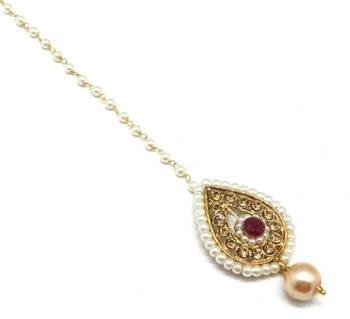 Pear Shape Exclusive Maang Tikka 2