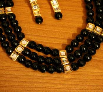 Black Onyx Kundan Meenakari Necklace Set 2