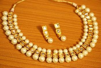 Kundan Meenakari Pearl Necklace Set 3