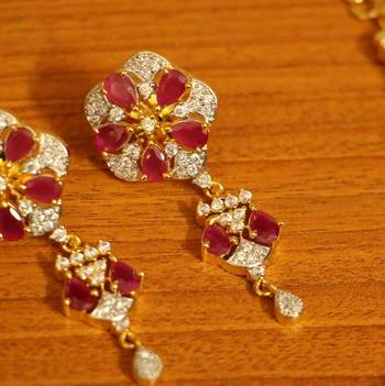 Ruby Diamond Look Gold Plated Necklace Set 2