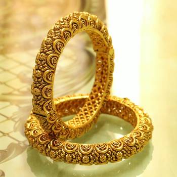 Gold Look Antique Carved Bangle 2