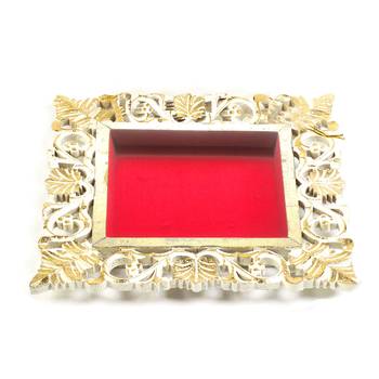 Leaf Cut Design Square Gift Tray 1
