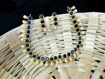 Black Colour Kundans Necklace Set 1
