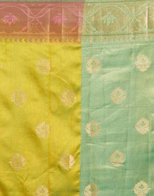 Shaded Green Color Banarasi Silk Saree With Blouse Piece 4