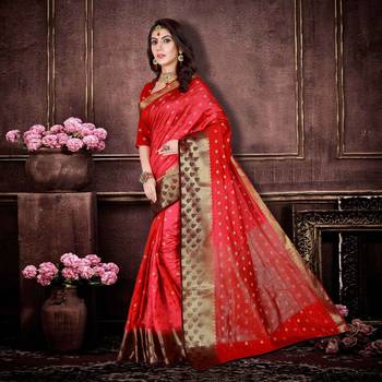 Red woven banarasi saree with blouse 2