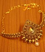 Antique Gold Look Paisley Pattern Bajuband