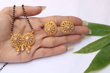 Polki inspired alloy mangalsutra 1