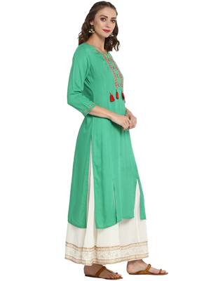 Turquoise embroidered viscose long kurti 4