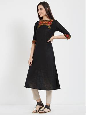 Black embroidered cotton kurti 4
