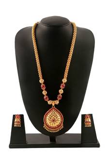 Gold Plated Kundans Necklace Set