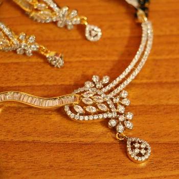 Diamond Look Leaf Pattern Gold Plated Mangalsutra 3