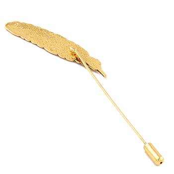 Gold brooch 2