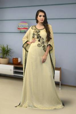 Beige Brasso And Creap Embroidered Islamic Kaftans 1