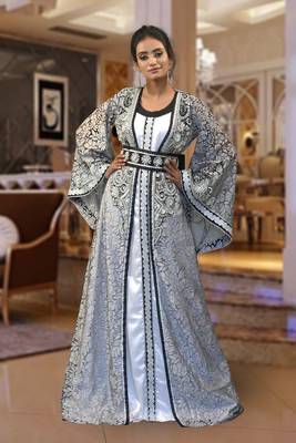 Gray And White Brasso And Creap And Silk Embroidered Islamic Kaftans 1