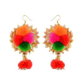 Gotta Pom-Pom Handcrafted Earring 1