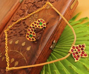 Beautiful Gold Plated Kemp Designer Temple Necklace Set    1