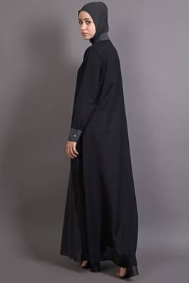black and grey poly crepe plain casual abaya 4