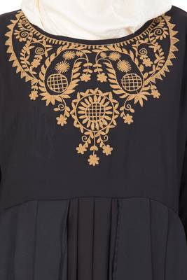 Black Poly Crepe Embroidered Casual Islamic Abaya 5