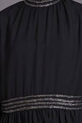 Black Poly Crepe Plain Casual Islamic Abaya 5