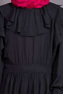Black Poly Crepe Plain Casual Islamic Abaya 5